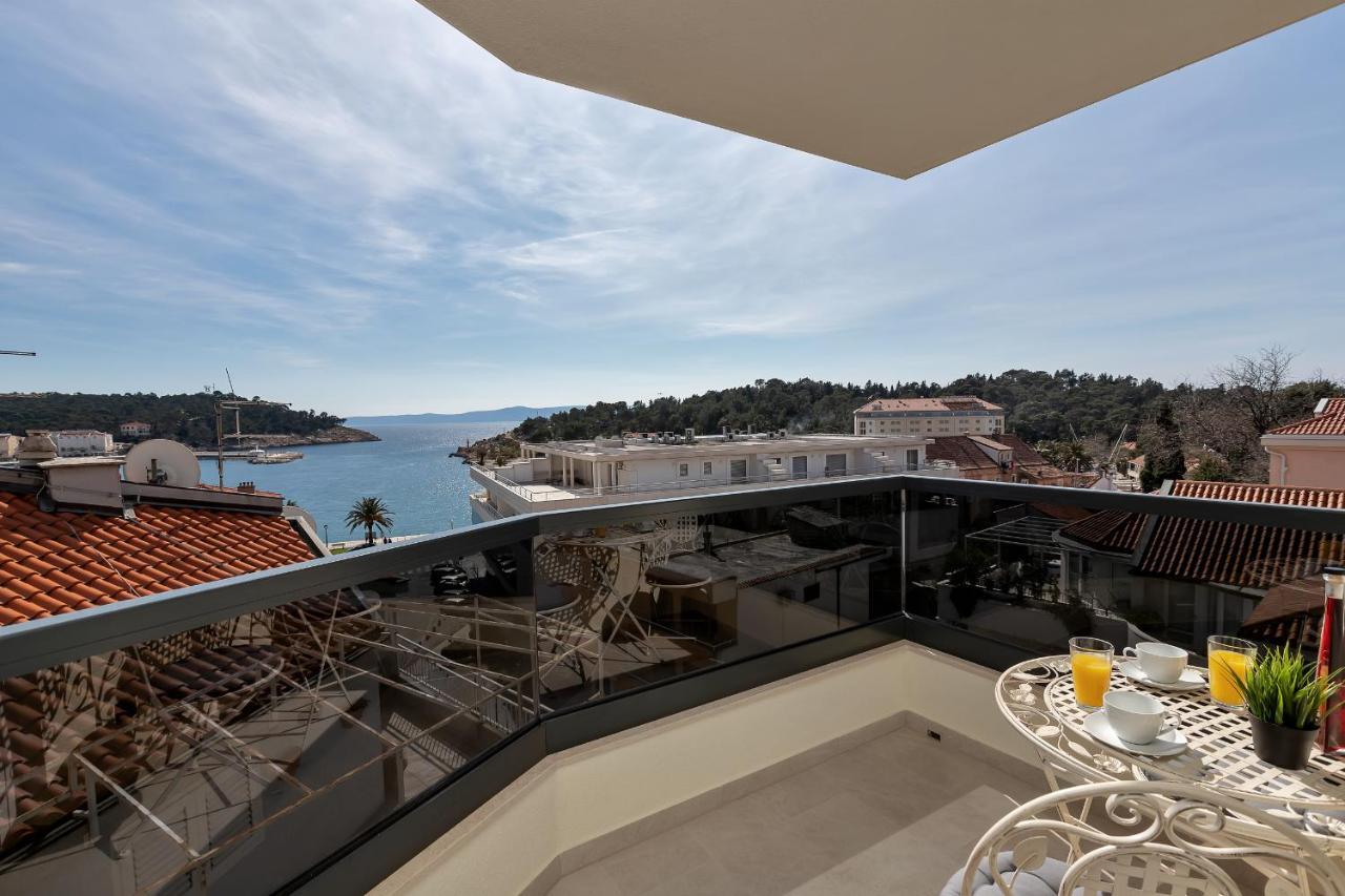 Exclusive Center Apartment