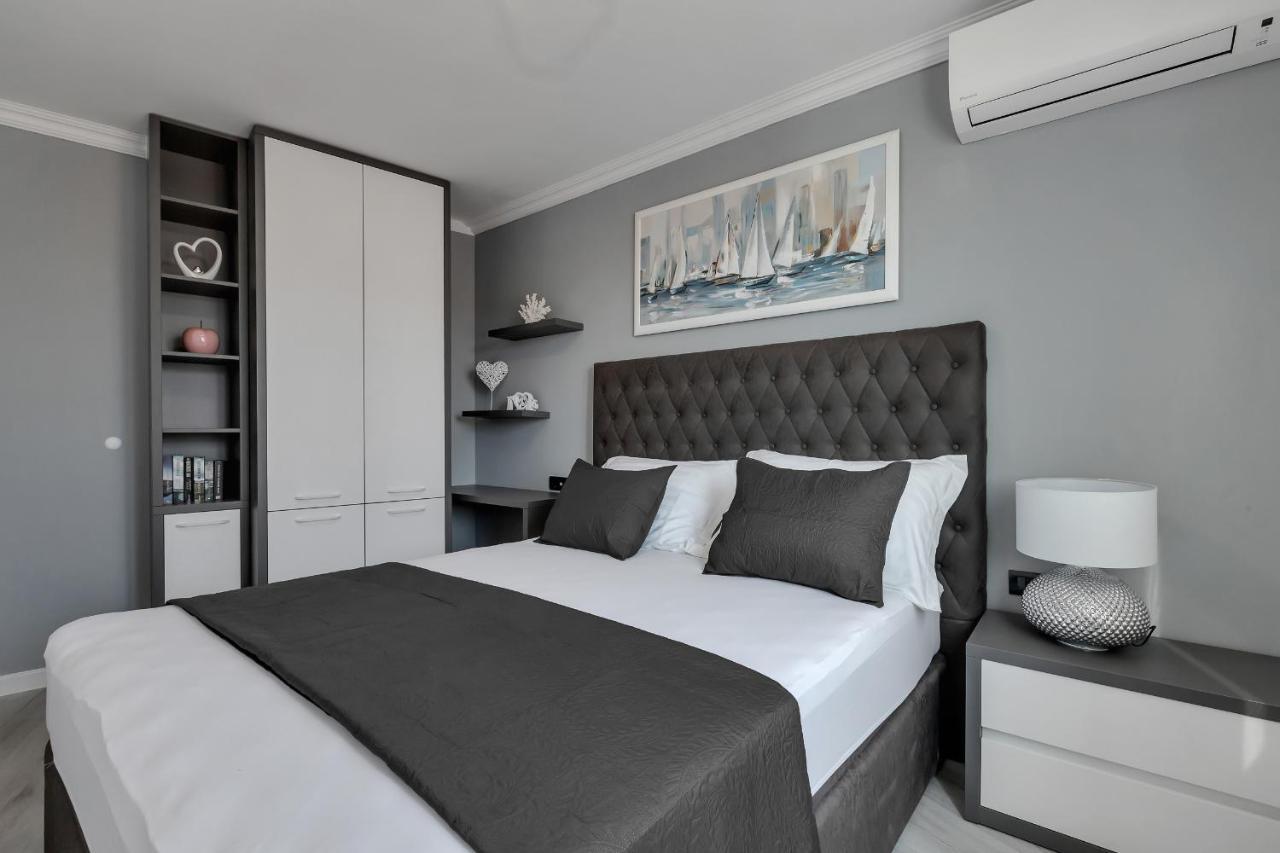 Exclusive Center Makarska